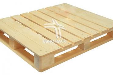 PALLET NHỰA & PALLET GỖ – AI CHIẾM THẾ THƯỢNG PHONG?