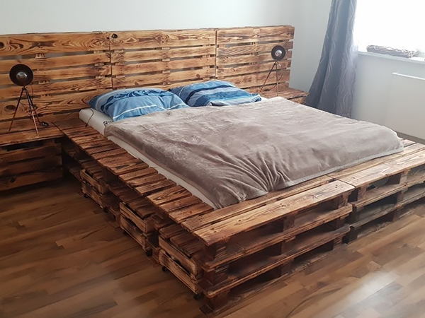 giường gỗ pallet