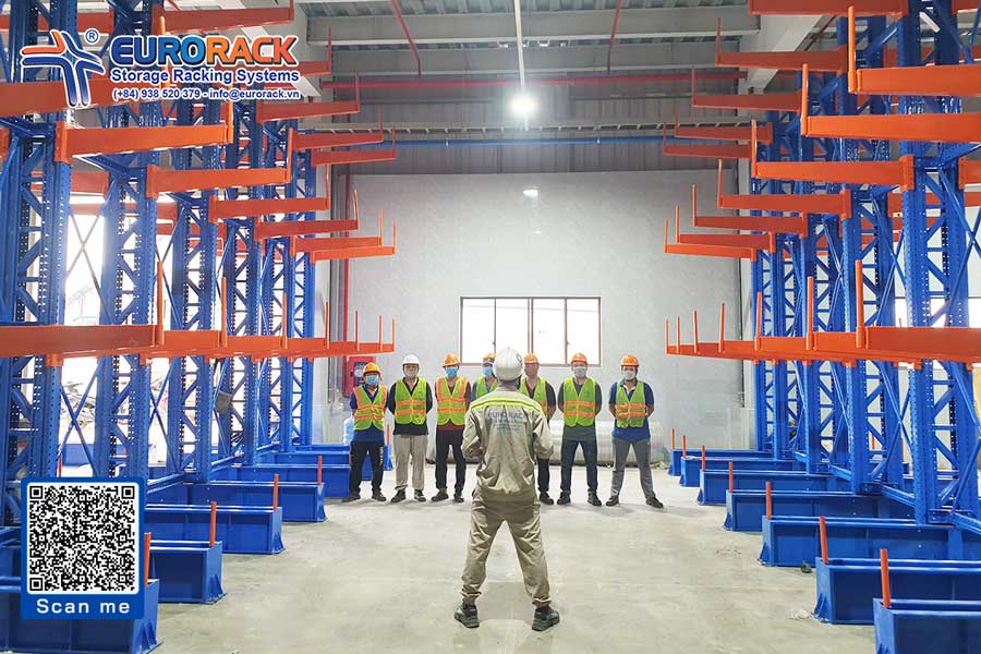 Cantilever racking